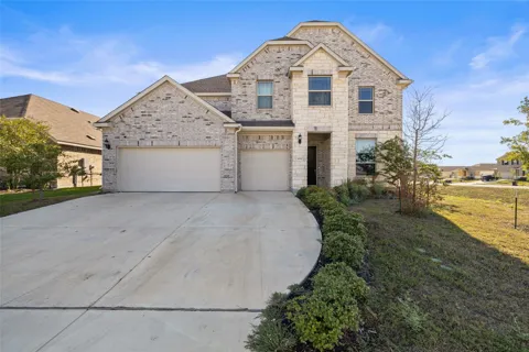 1000 Casola Cove