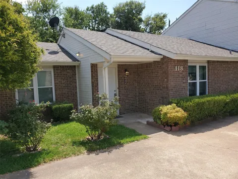 118 Country Bend Drive