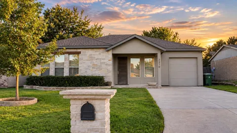 2310 Newbury Drive