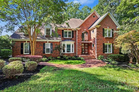 4320 Town And Country Drive