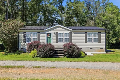 113 Lonesome Pond Road