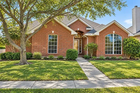 4628 Mustang Drive