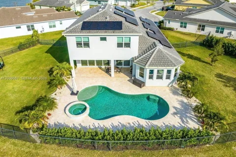 15962 Wildflower CT
