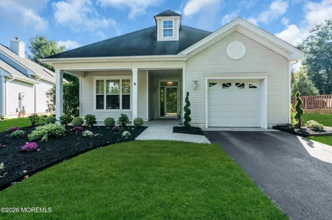 26 Springlawn Drive