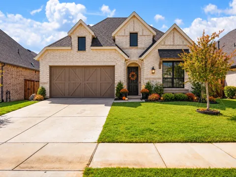 1806 Swayback Lane