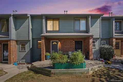 3556 S Depew Street #5
