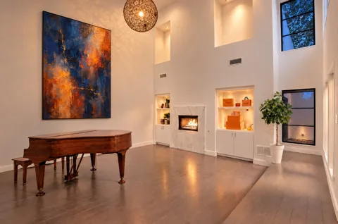 9123 Valley Chapel Lane