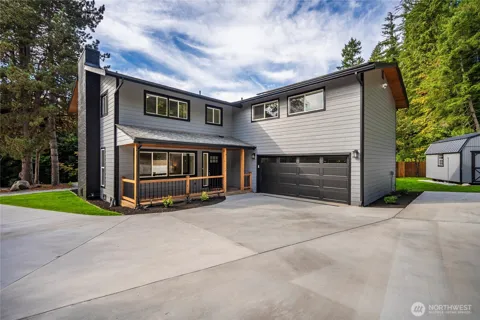 22800 Upper Dorre Don Way SE