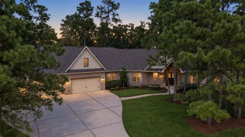 501 Corsair Court