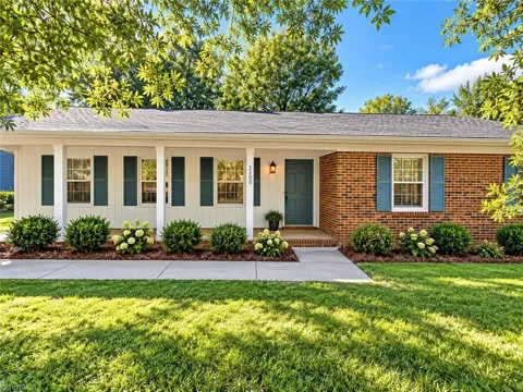 3200 Glen Hollow Road