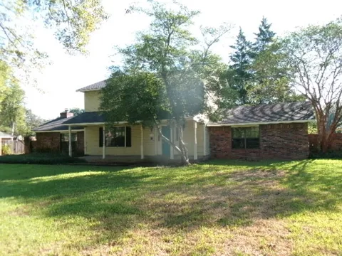 110 Oaklawn Drive