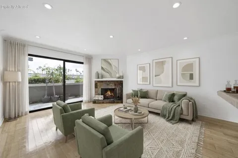 7307 Haskell Avenue #4
