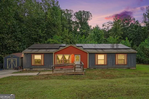 646 Ivy Creek DR