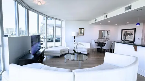 3141 Michelson #808