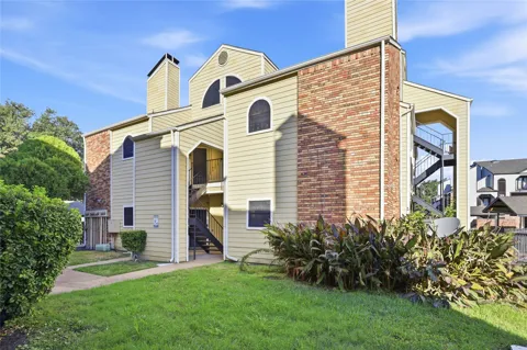 4414 Point Boulevard #115