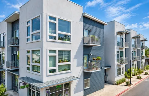 2931 E 12th Street #200