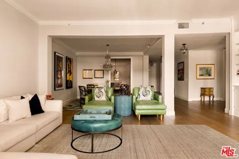 11500 San Vicente Boulevard #414