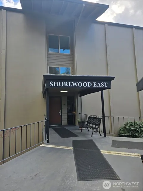 5585 E Evergreen Boulevard #5304