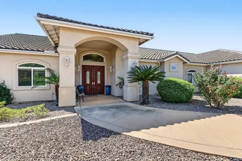 11690 Minneola Circle