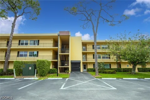 Forest Lakes Drive #306