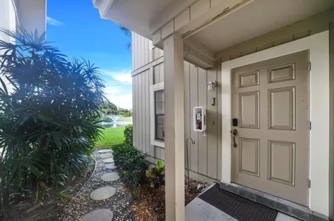 9169 SE RIVERFRONT TERRACE #J