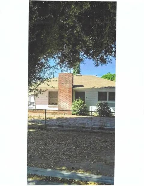 3496 Crowell