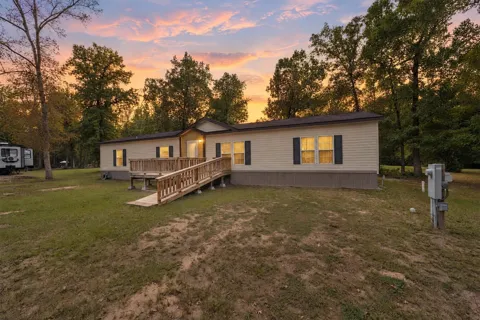 11350 Hillcrest Drive