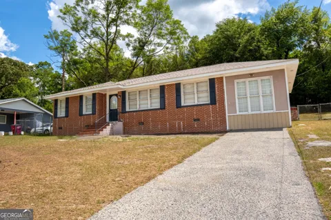 3319 Mohawk RD