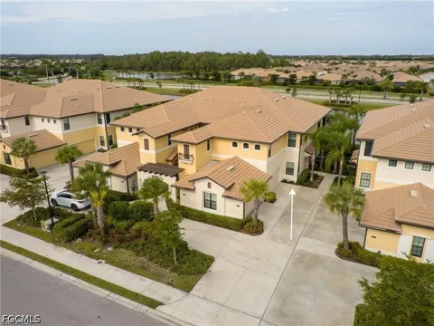 Casella Way #102
