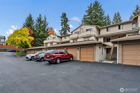 4701 NW Walgren Drive #204