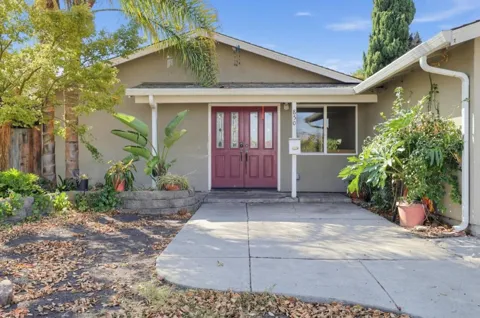 850 Lakebird Drive