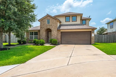 9906 Bezeled Circle Lane