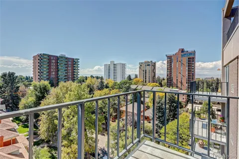 1150 Vine Street #1002