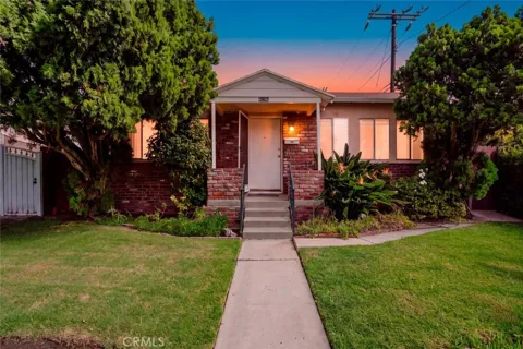 4190 Commonwealth Avenue