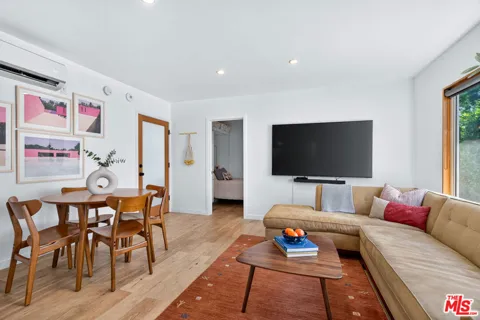 2135 Bellevue Avenue #12