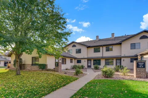 5545 Orleans Lane #6