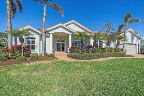 366 S CREEK COURT