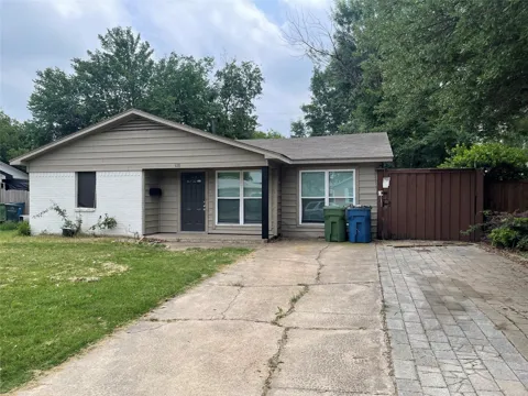 618 Rolling Ridge Drive