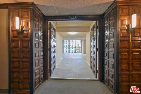 10535 Wilshire Boulevard #714