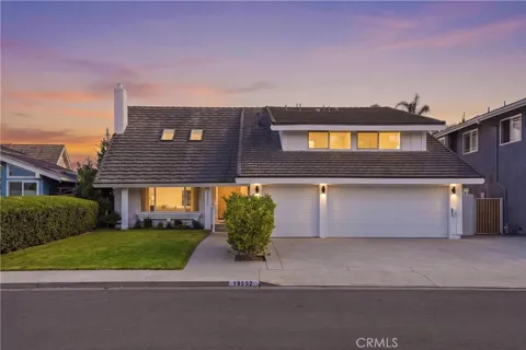 19552 Helena Circle