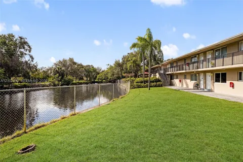 480 NW 24th Ave #21