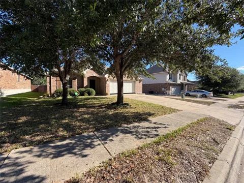 2316 Dovetail Street