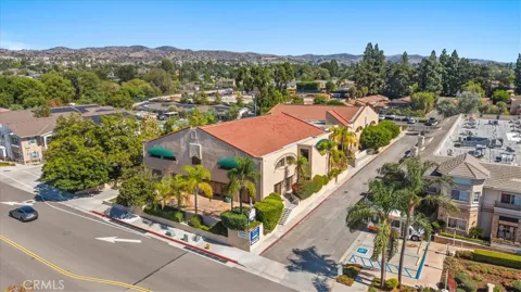 4788 Lakeview