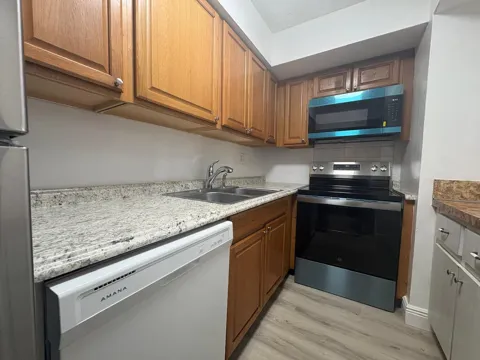 1740 NW 60TH AVENUE #10