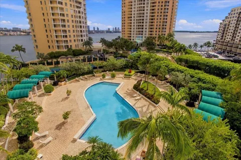 888 Brickell Key Dr #1005