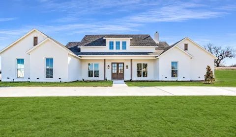 151 Tres Vistas Court