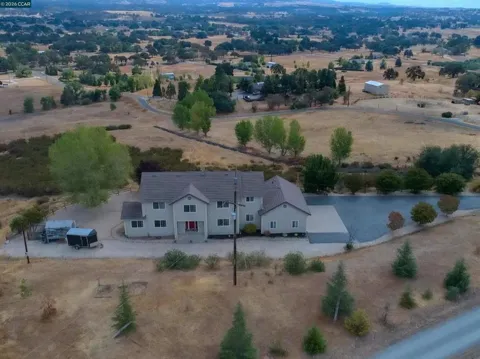 426 Sheris Place