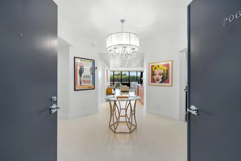 2100 S Ocean Boulevard