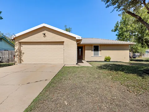 1004 Green Meadow Drive