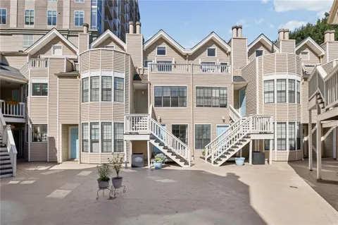 1050 Piedmont Avenue NE #22